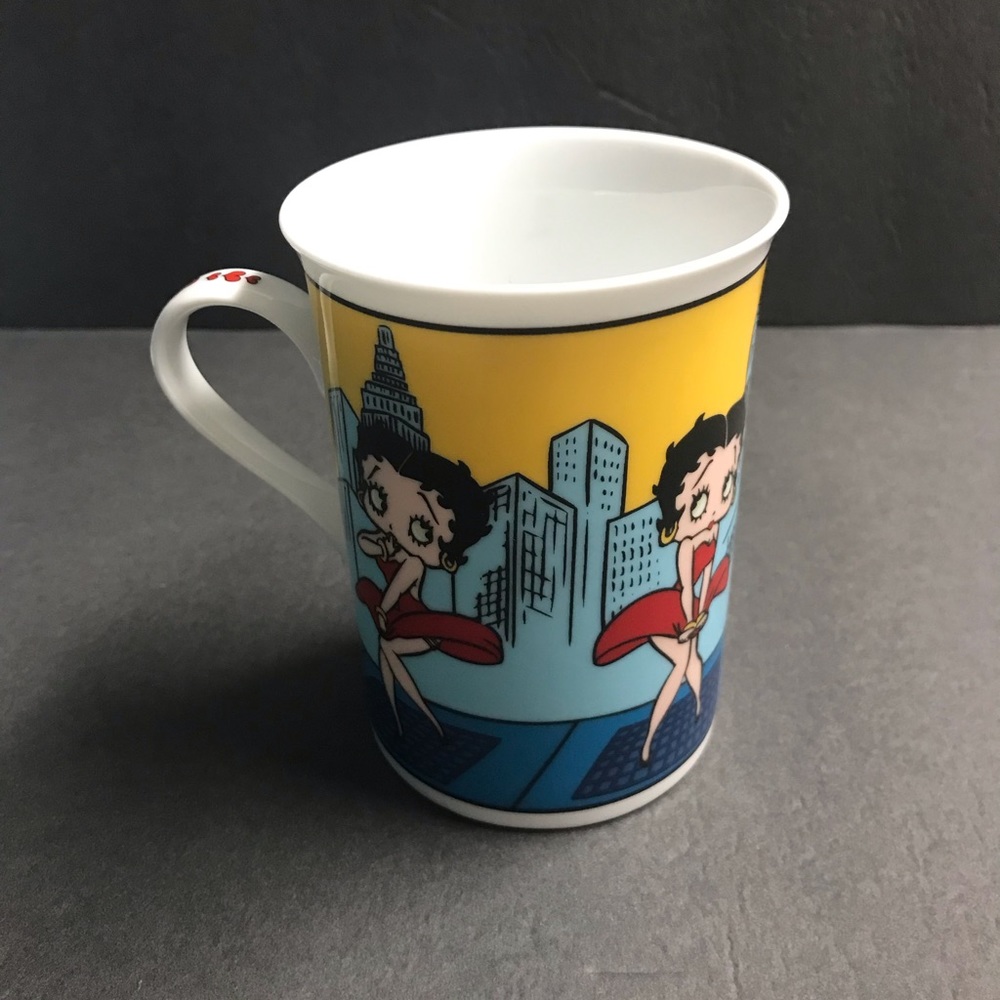 Betty Boop Cool Breeze Mug